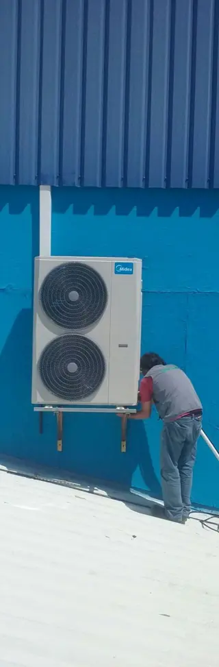 Instalação da Odiclima: máquina de tecto - midea